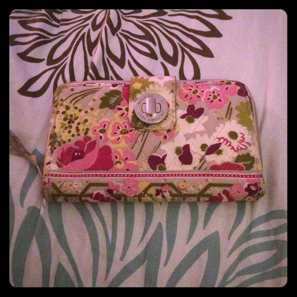 Vera Bradley wallet